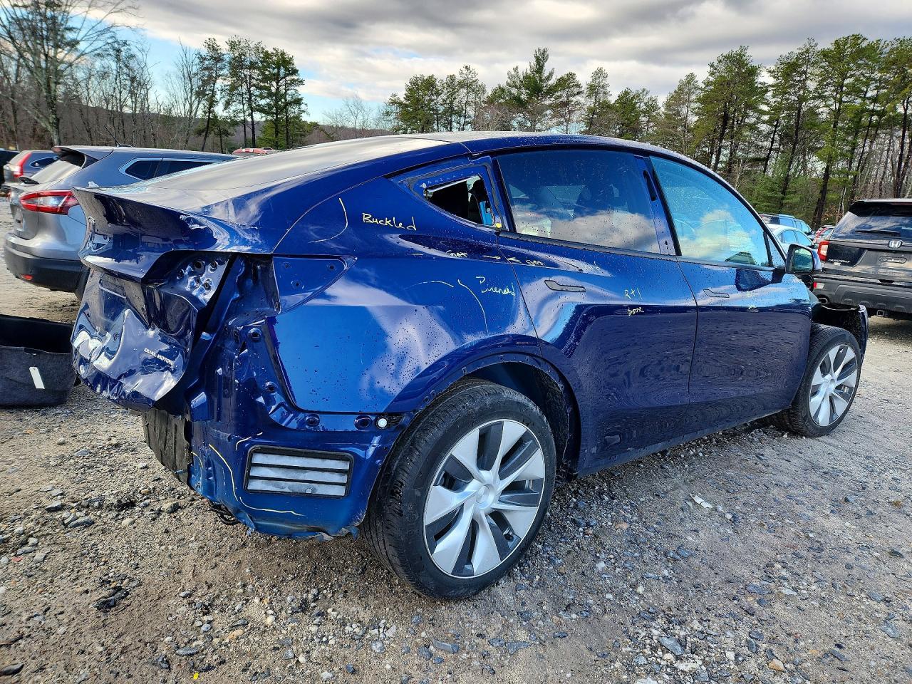 2021 Tesla Model Y - Image 3