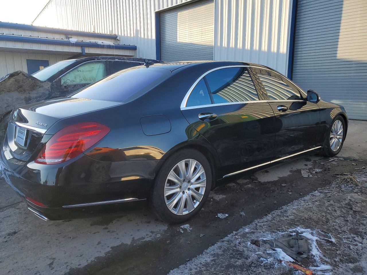 2015 Mercedes-Benz S 550 4Matic - Image 3