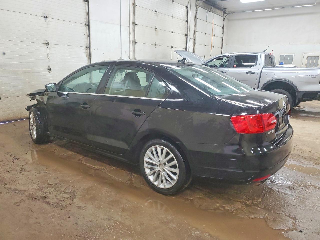 2013 Volkswagen Jetta Sel - Фото 2