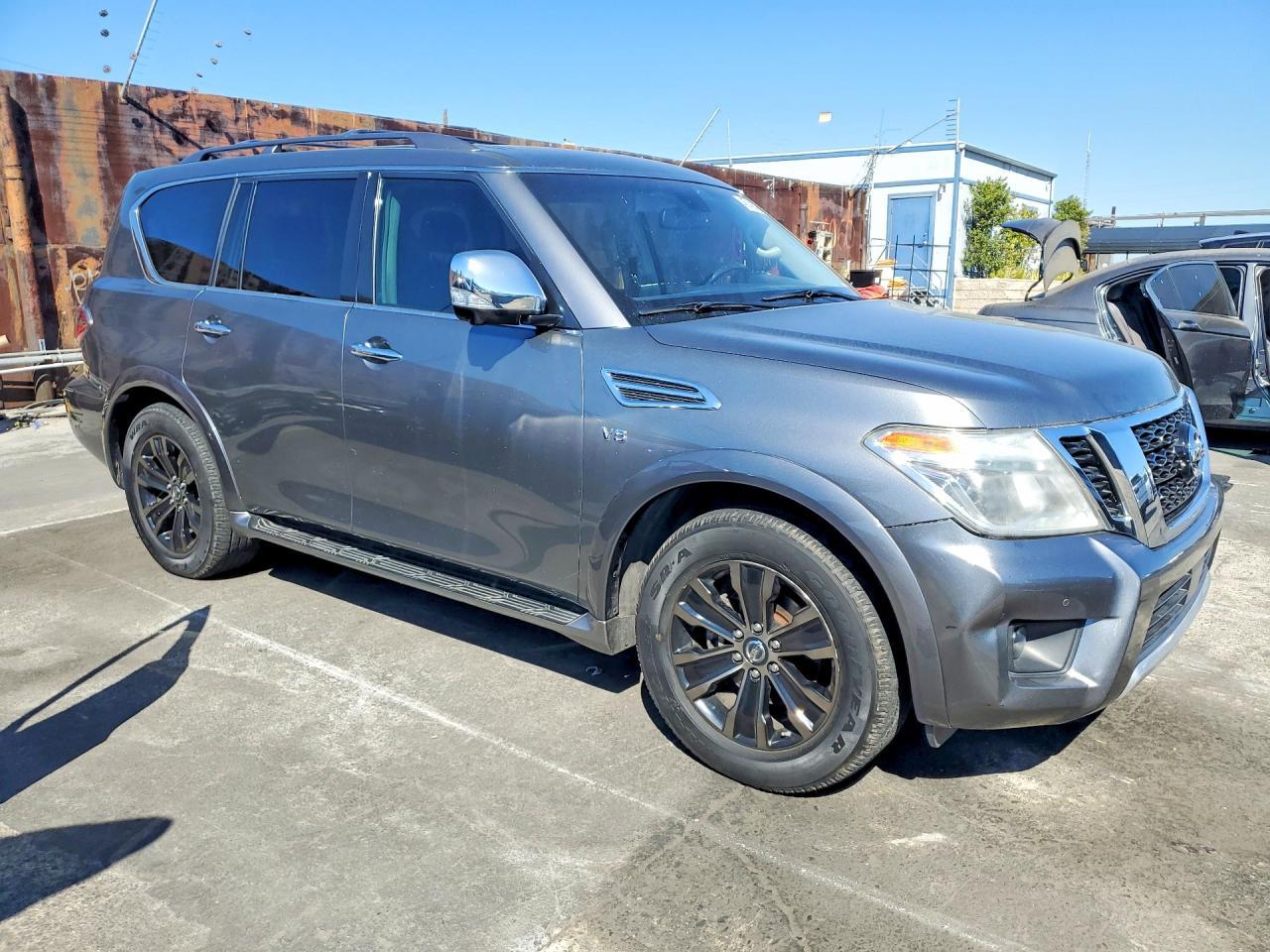 2017 Nissan Armada Platinum - Image 4