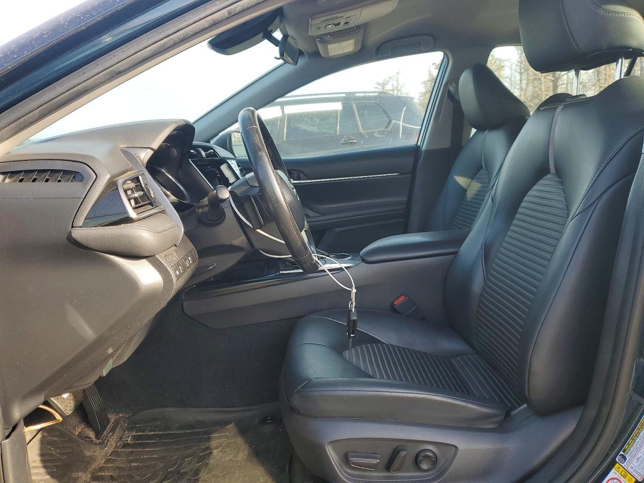 2019 Toyota Camry Se - Фото 7