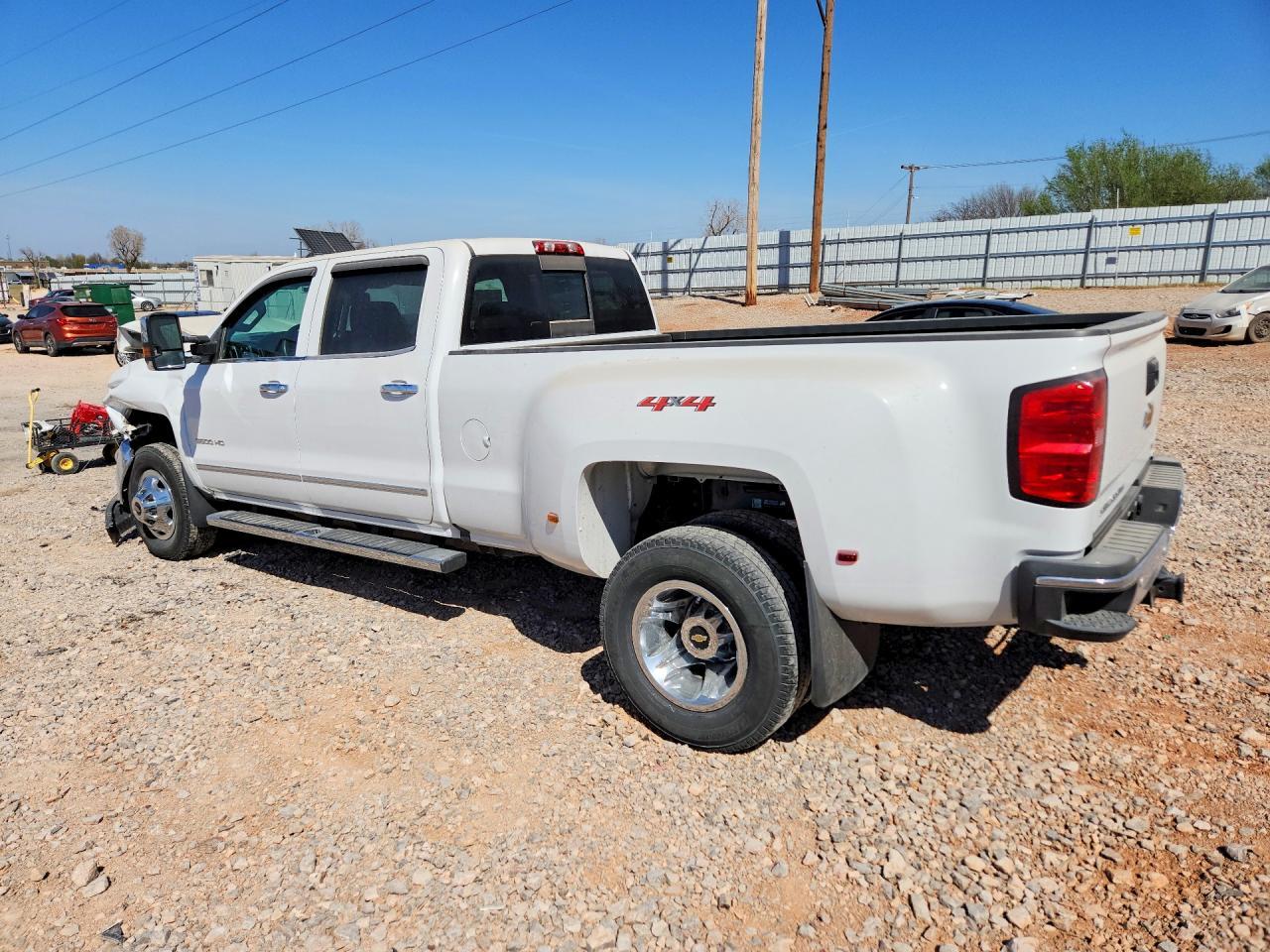 2015 Chevrolet Silverado K3500 Ltz - Фото 2