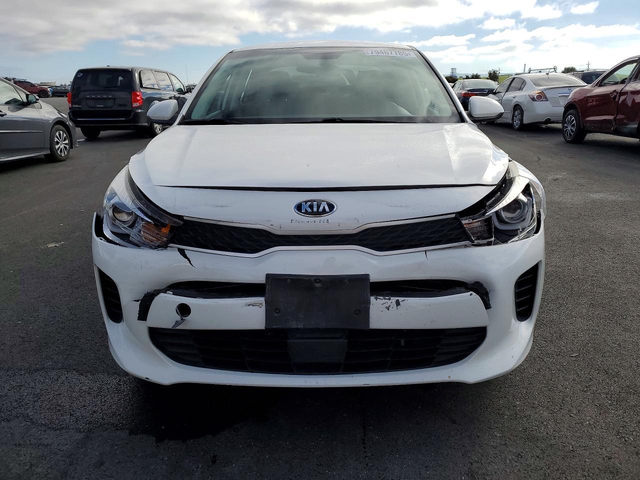 2019 Kia Rio S - Фото 5