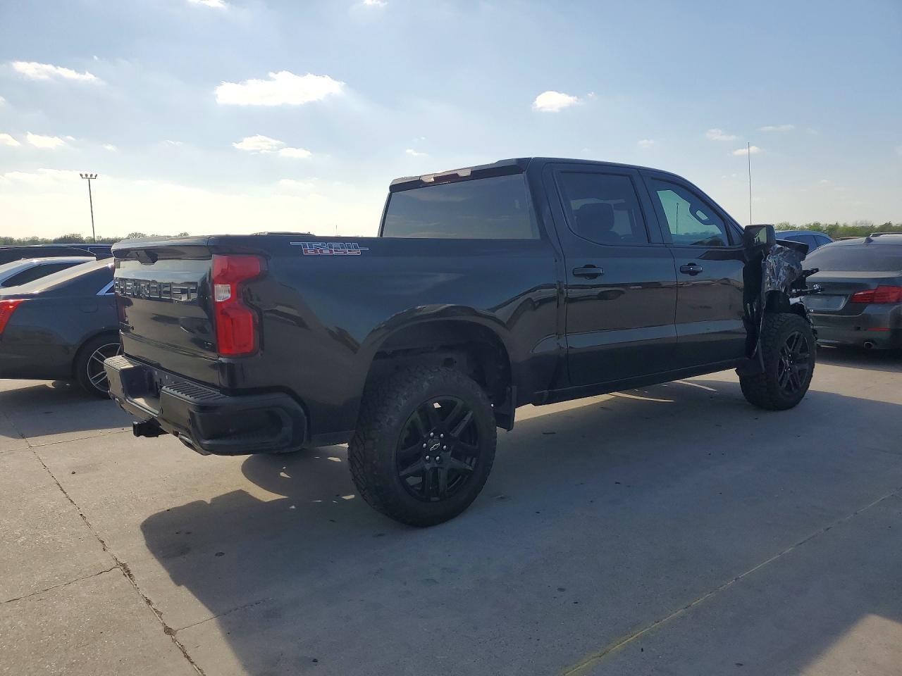 2022 Chevrolet Silverado Ltd K1500 Lt Trail Boss - Image 3