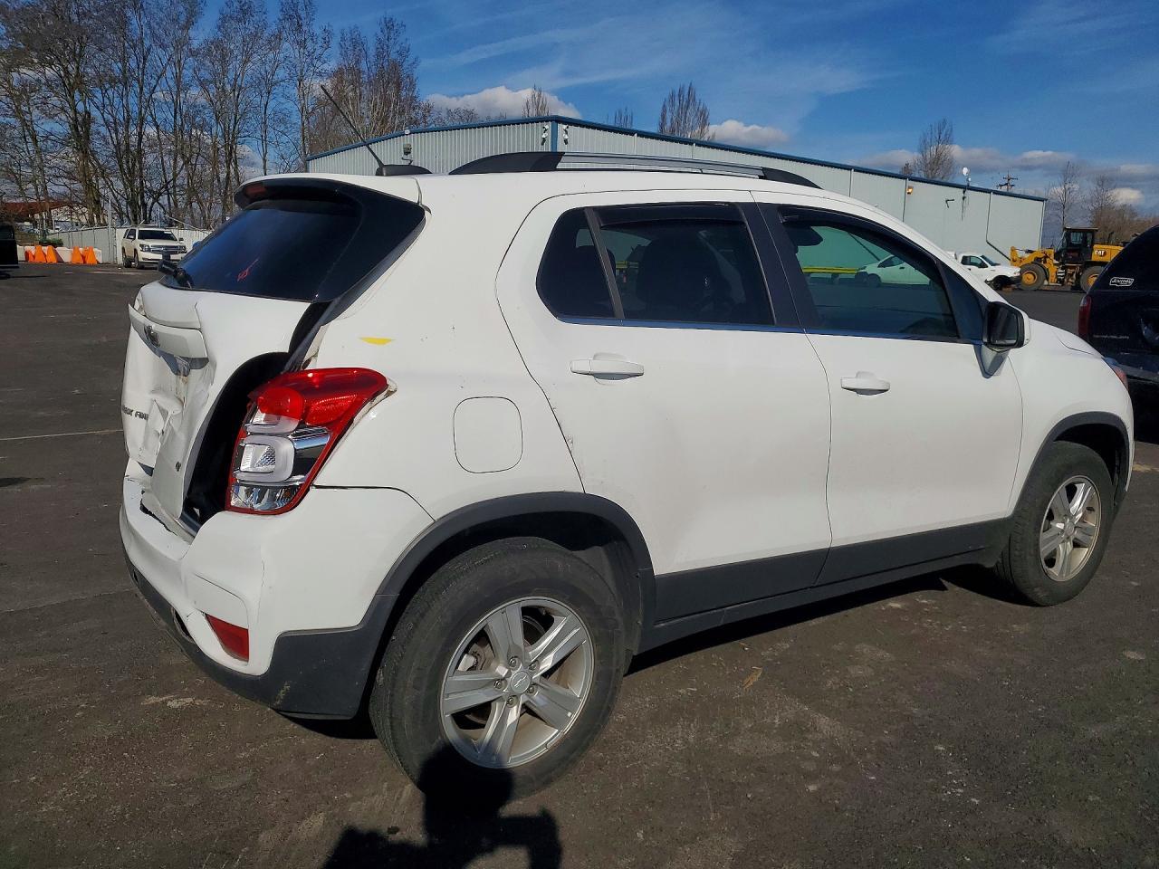2020 Chevrolet Trax 1Lt - Image 3