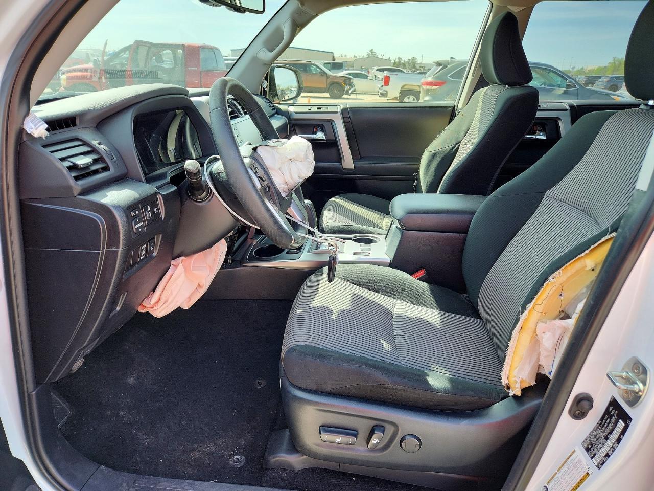 2024 Toyota 4Runner Sr5 - Image 7