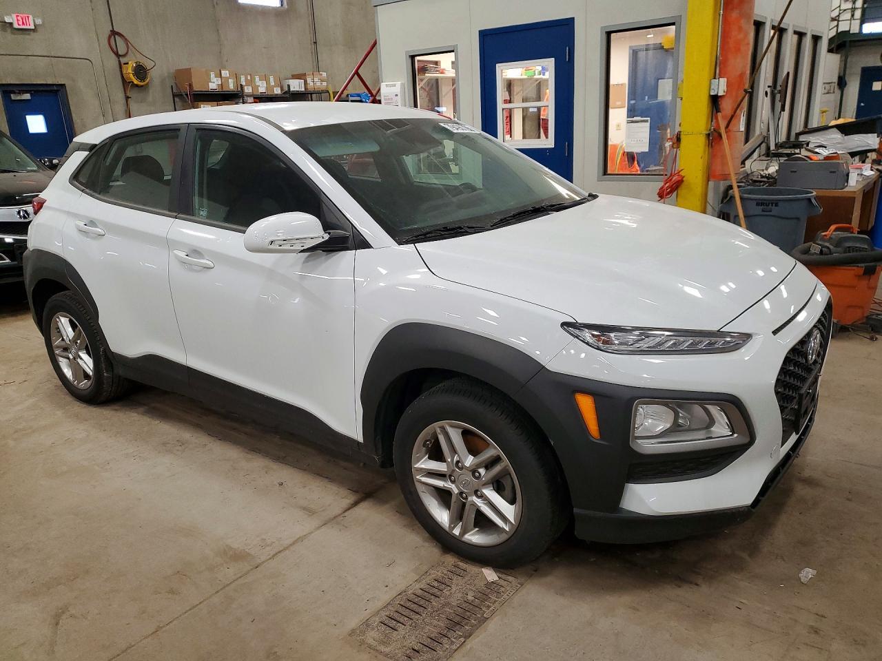 2021 Hyundai Kona Se - Фото 4