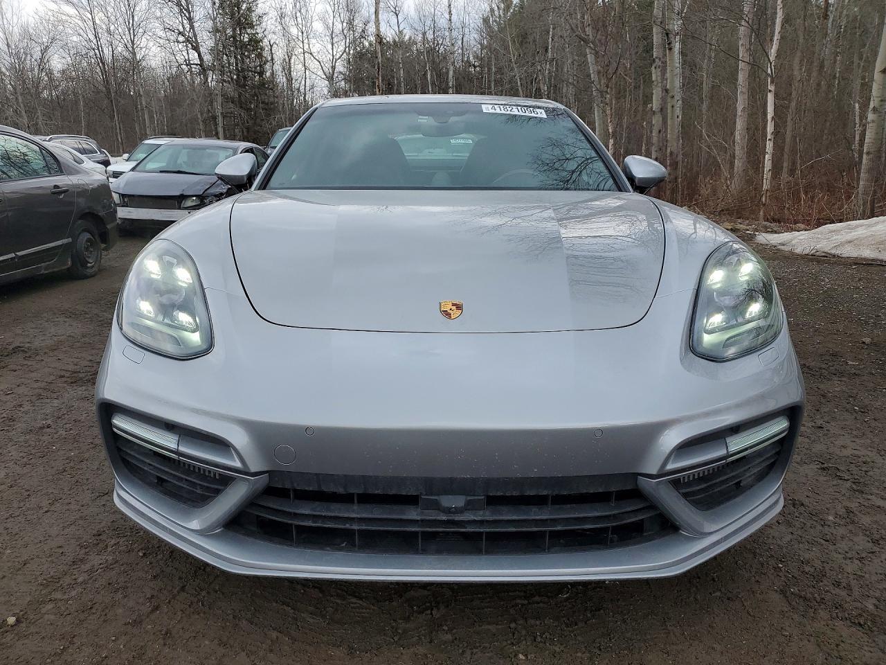 2019 Porsche Panamera Turbo S E-Hybrid - Image 5