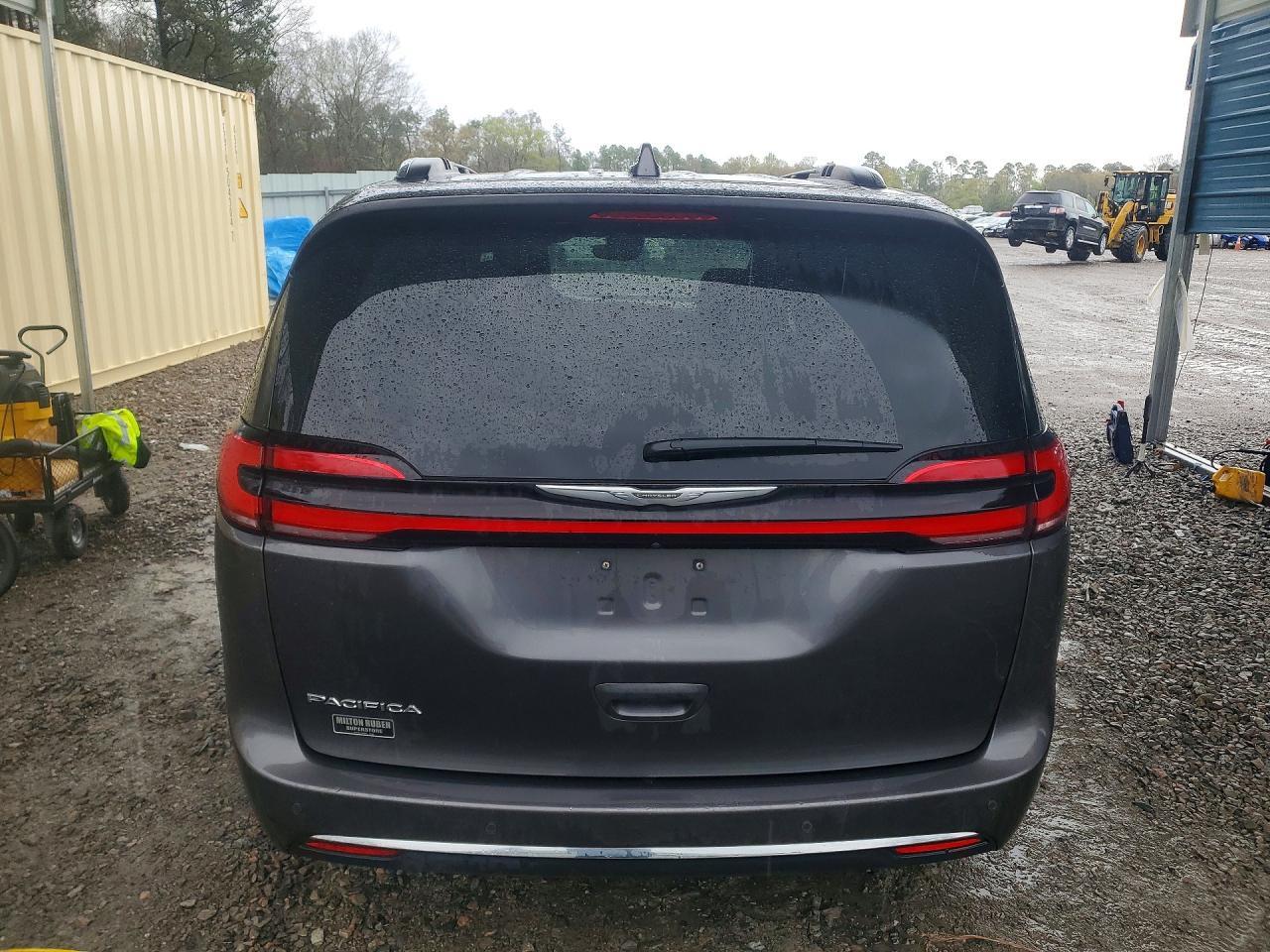2021 Chrysler Pacifica Touring L - Фото 6