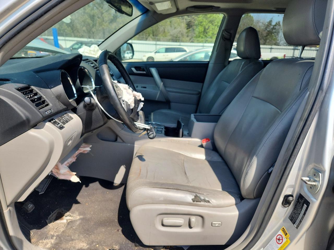 2013 Toyota Highlander Se - Image 7