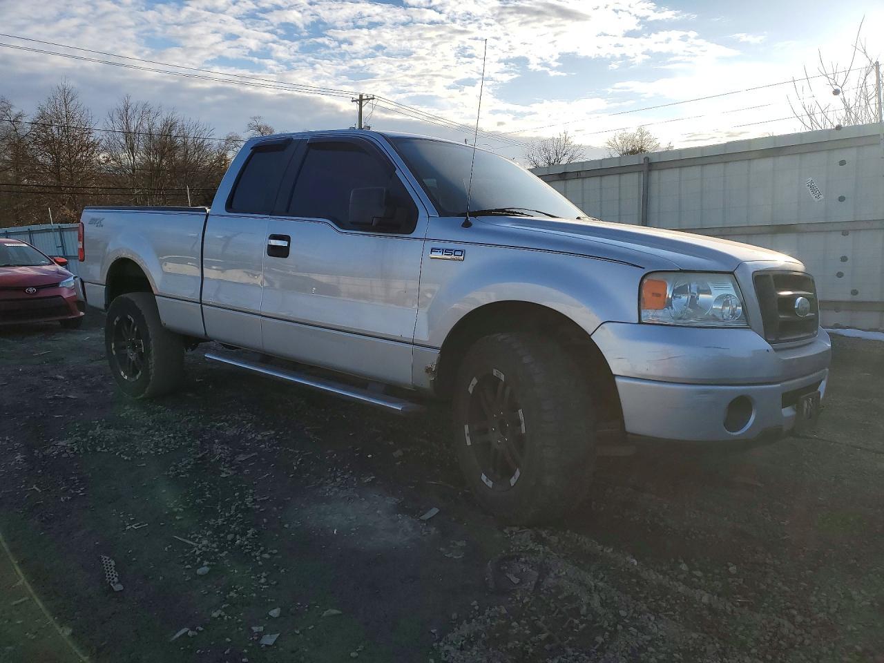 2008 Ford F150 - Image 4