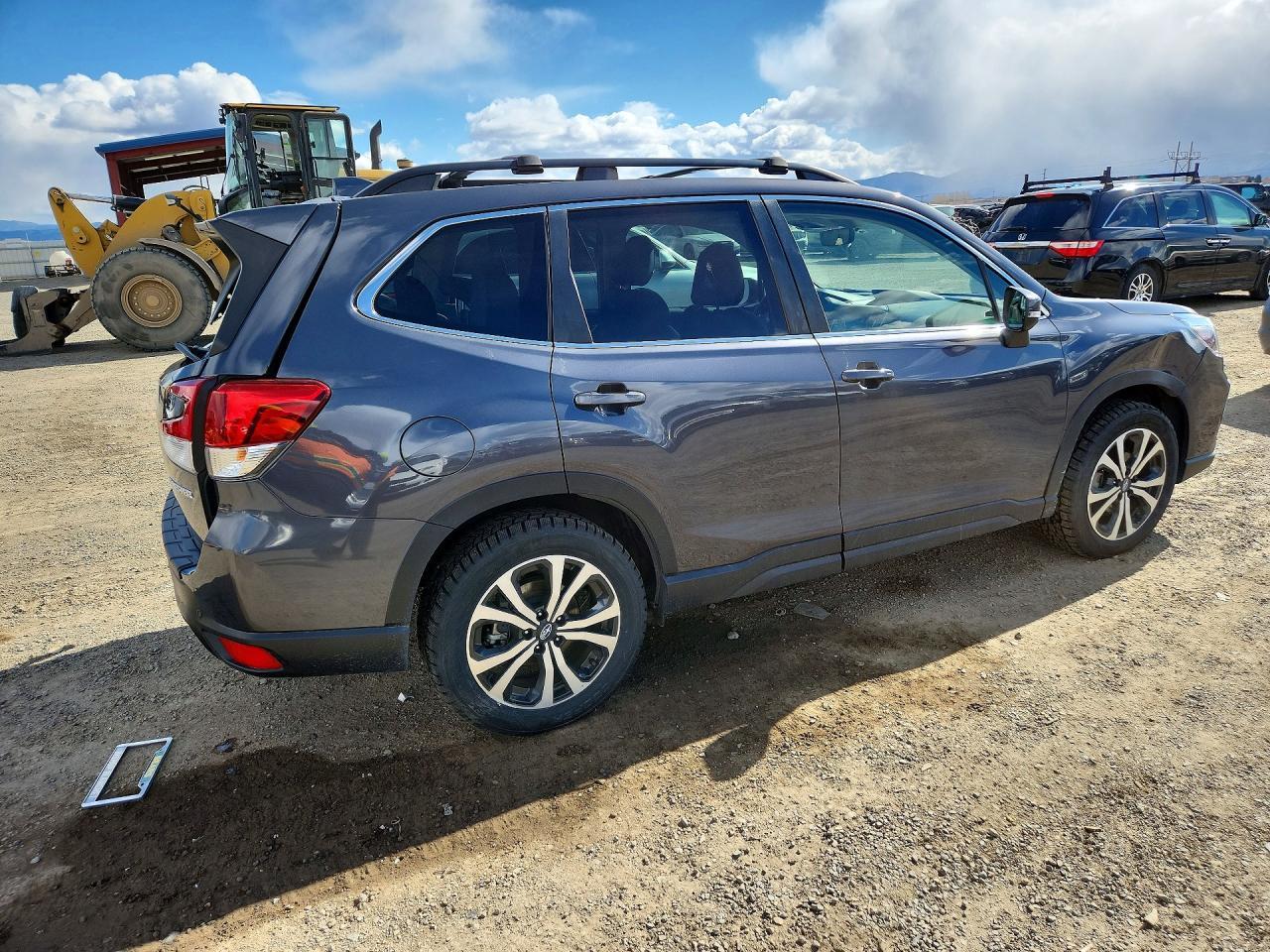 2021 Subaru Forester Limited - Фото 3