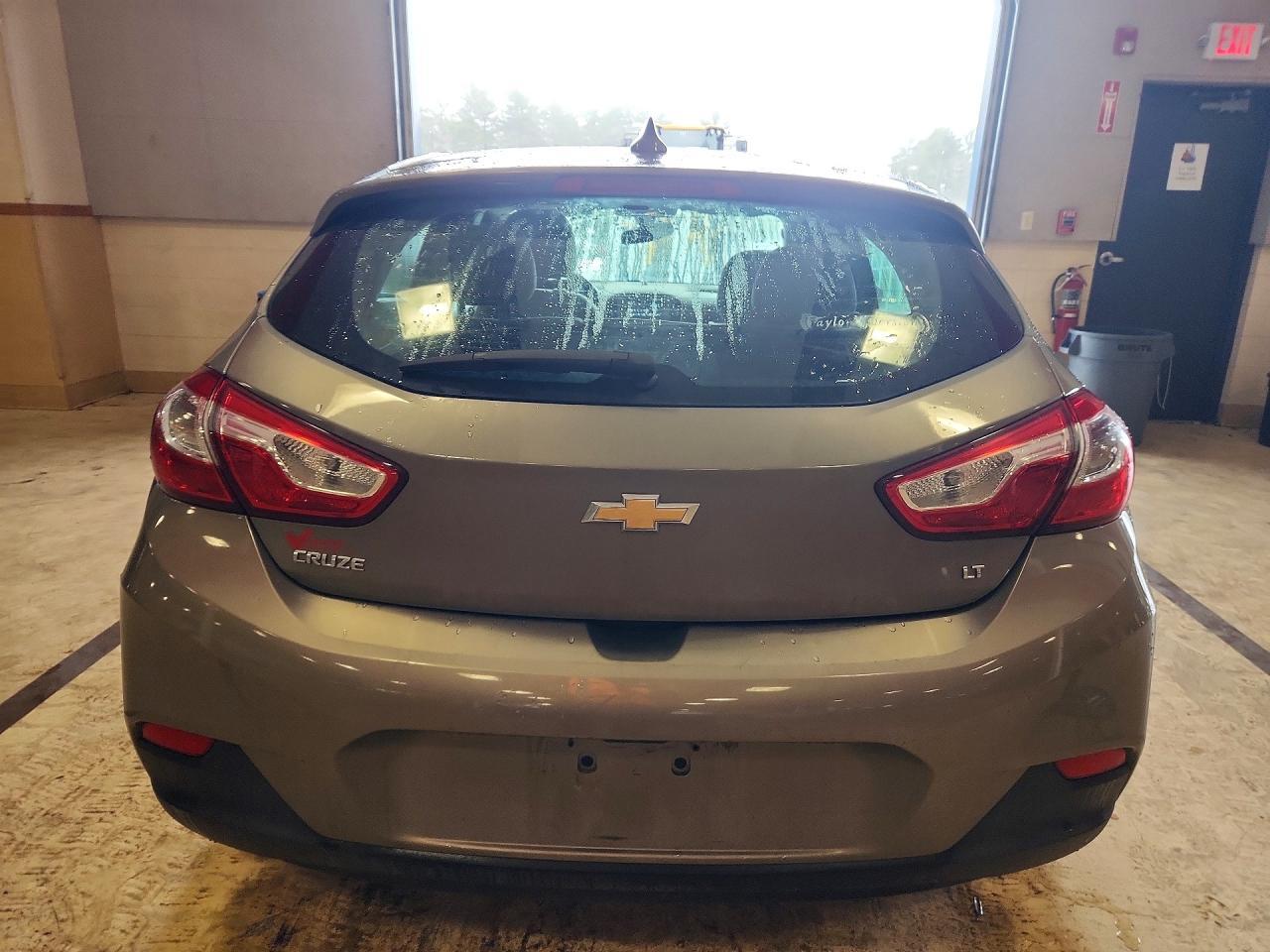 2017 Chevrolet Cruze Lt - Image 6