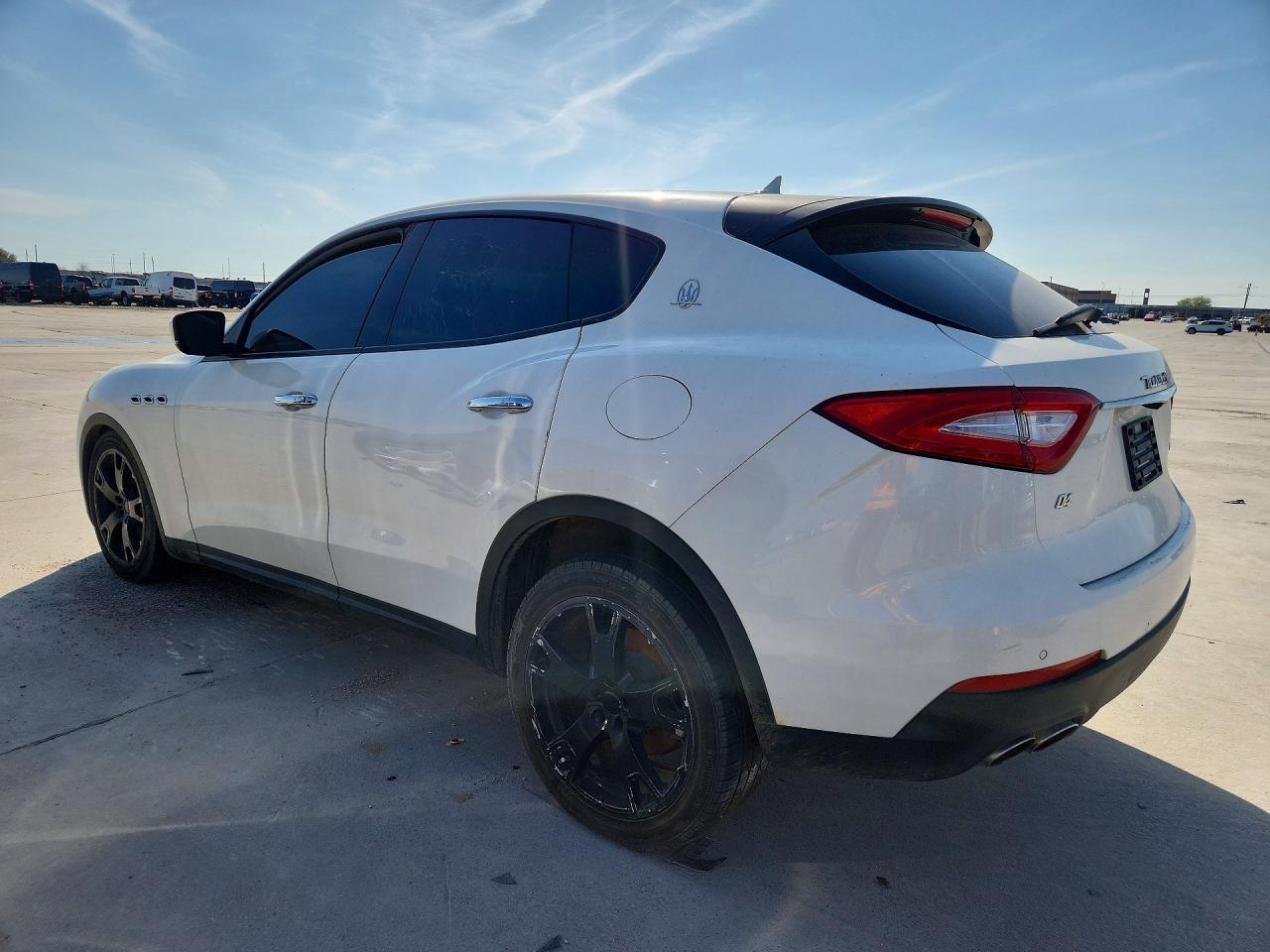2018 Maserati Levante - Фото 2