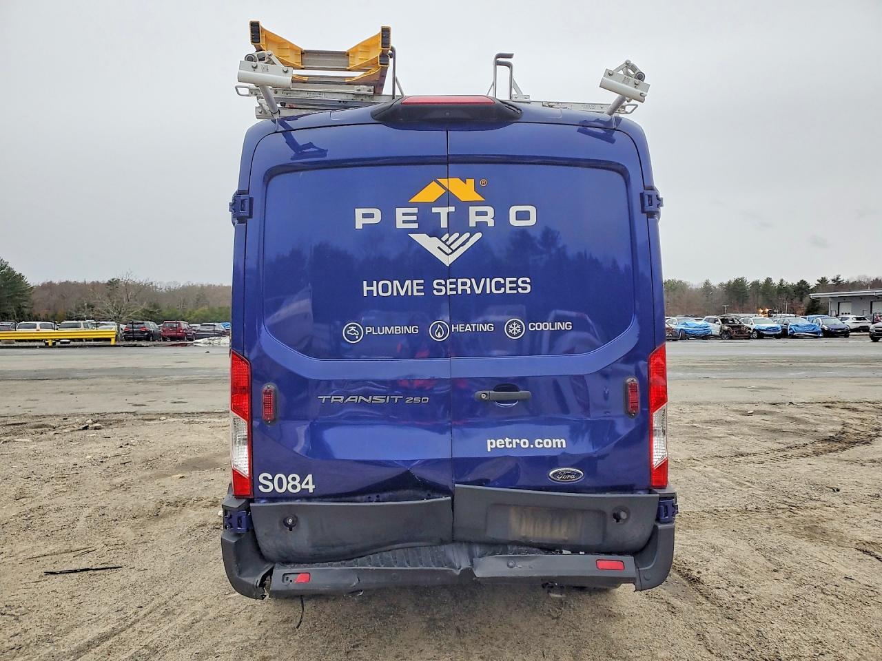2019 Ford Transit 250 Utility / Service Van - Фото 6