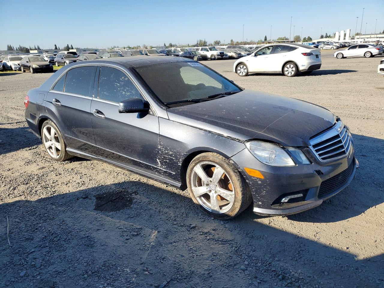 2011 Mercedes-Benz E 350 4Matic - Image 4