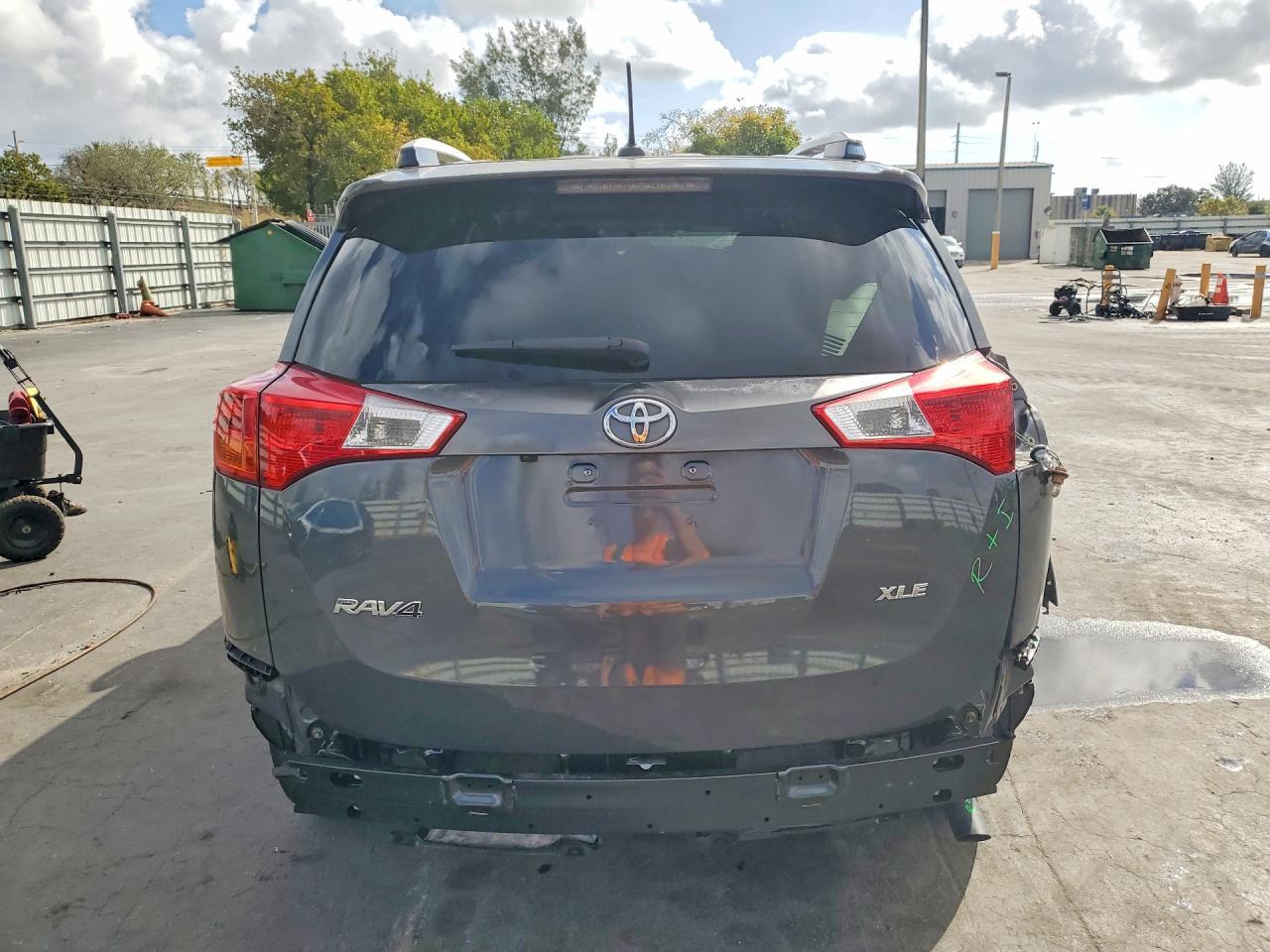 2015 Toyota Rav4 Xle - Фото 6