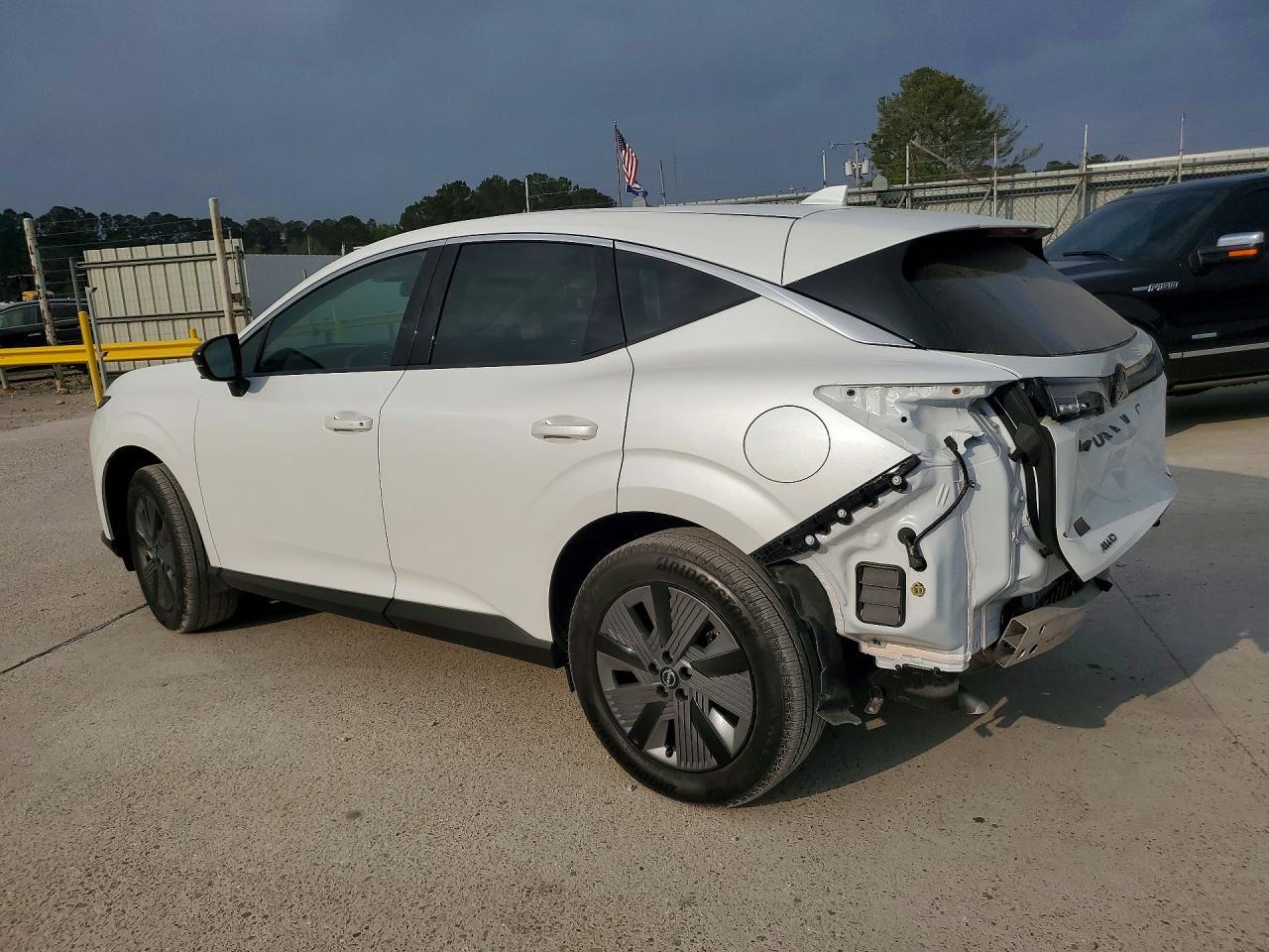 2025 Nissan Murano - Фото 2