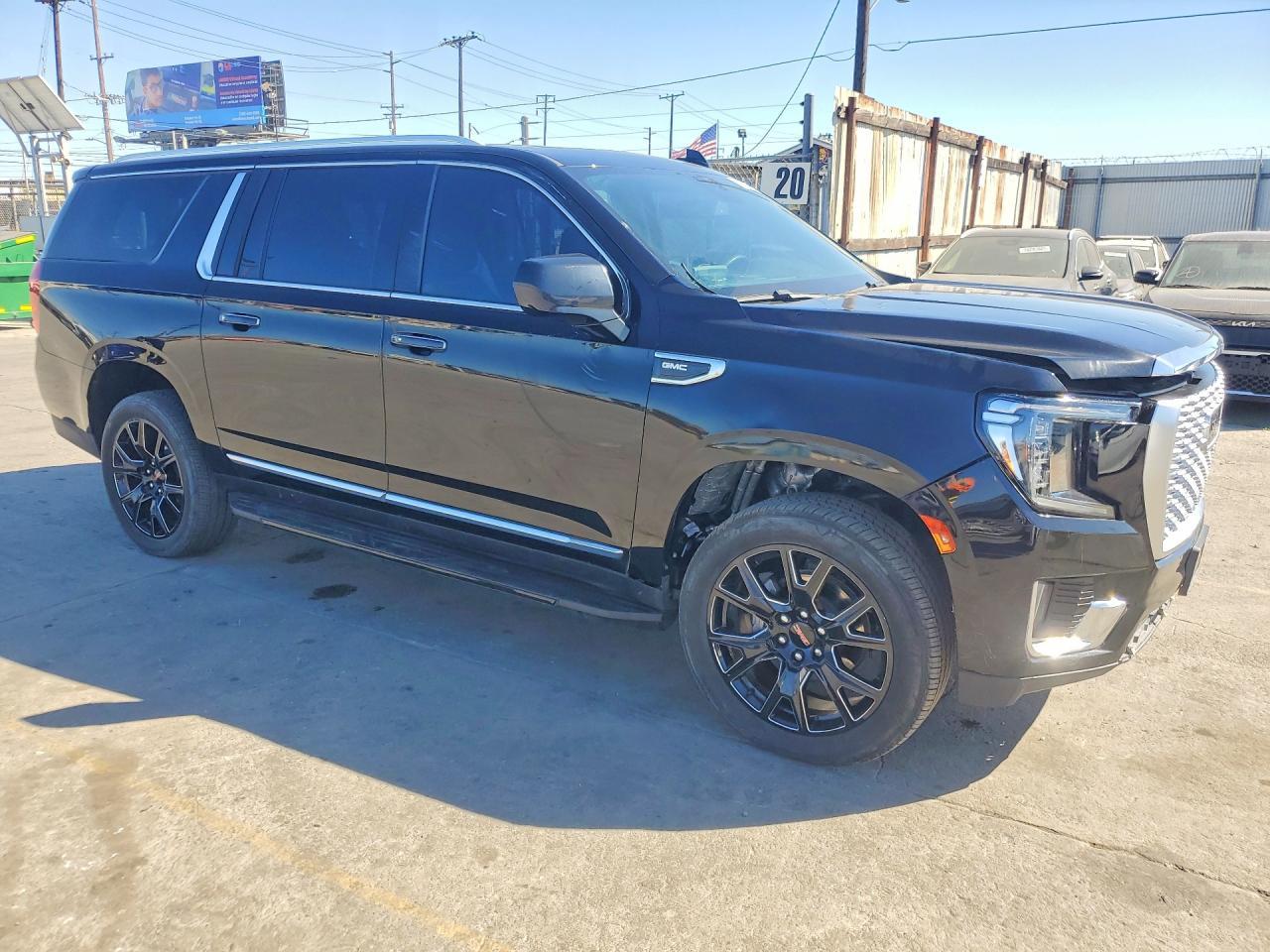 2022 GMC Yukon Xl K1500 Slt - Фото 4