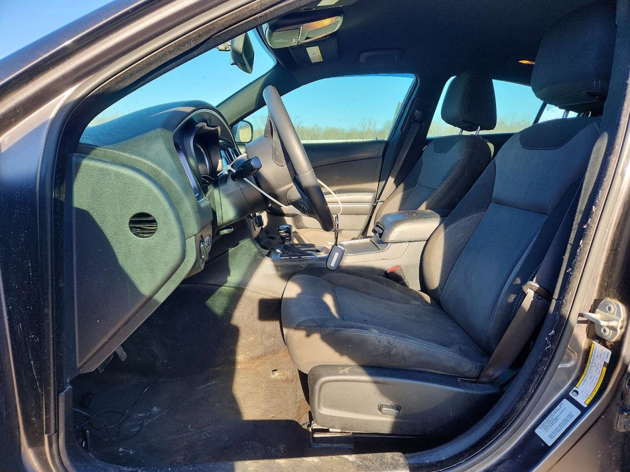 2015 Dodge Charger Se - Image 7