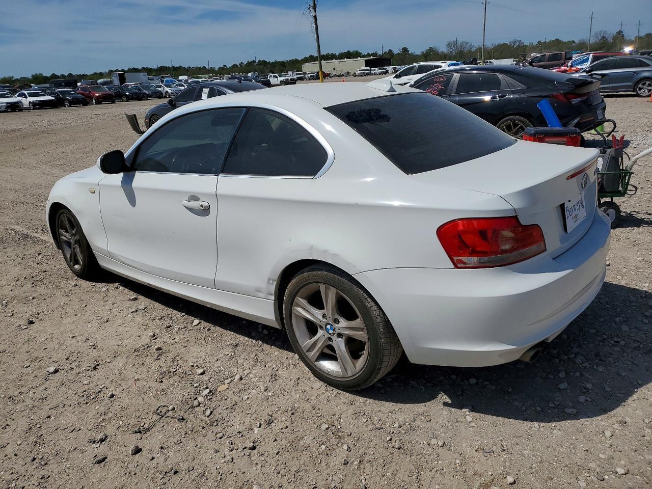 2013 BMW 128 I - Фото 2