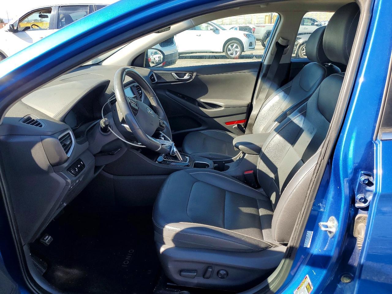 2017 Hyundai Ioniq Hybrid Limited - Image 7