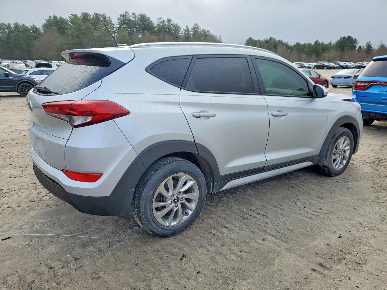 2017 Hyundai Tucson Se - Фото 3