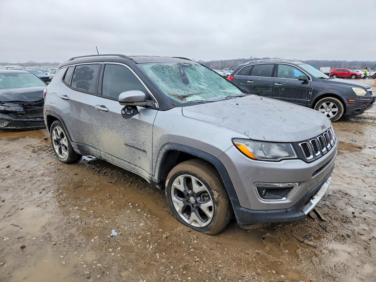 2018 Jep Compass Limited - Фото 4