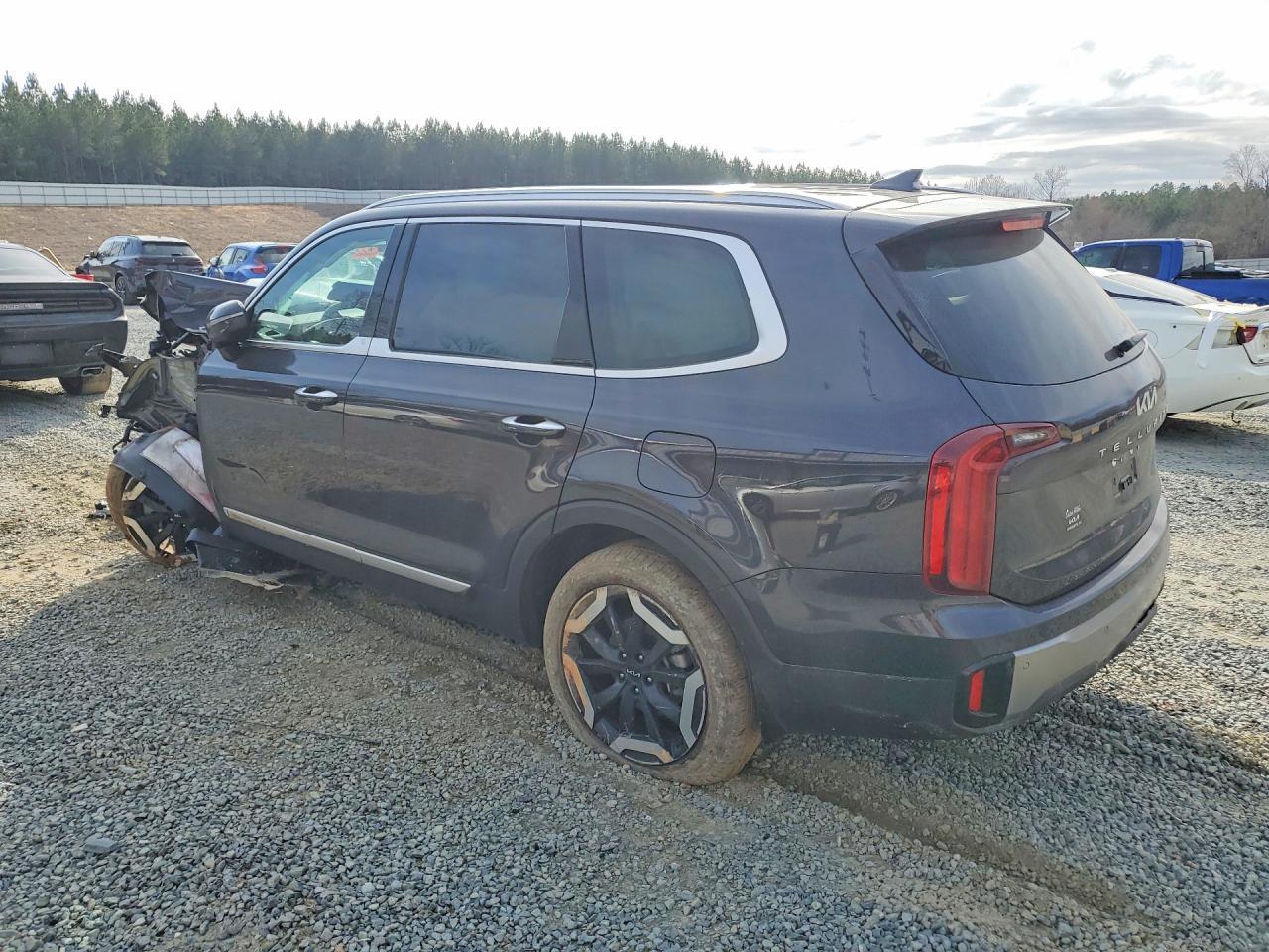 2025 Kia Telluride S - Фото 2