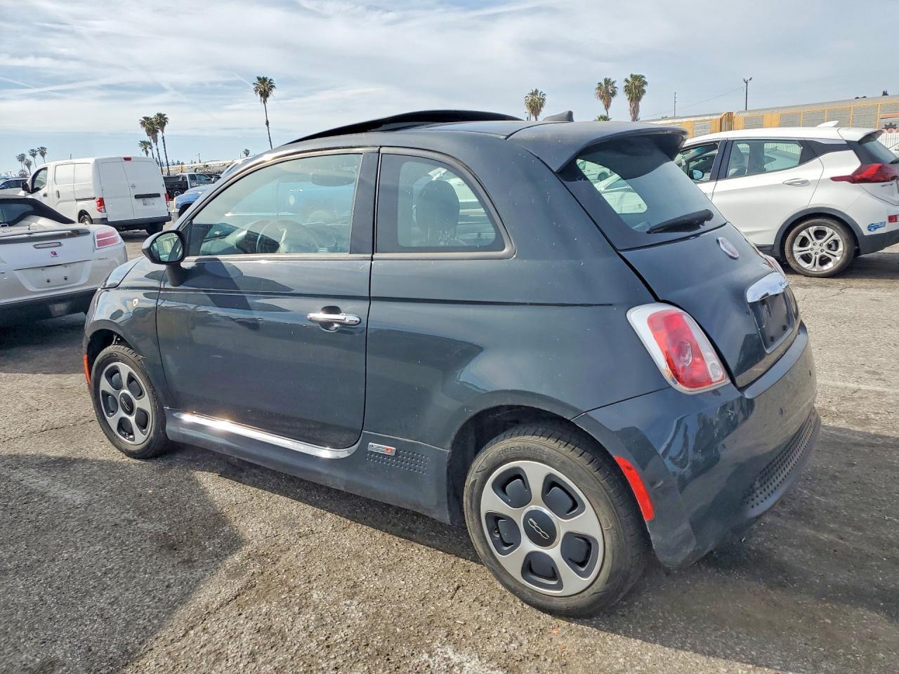 2016 Fiat 500 Electric - Фото 2