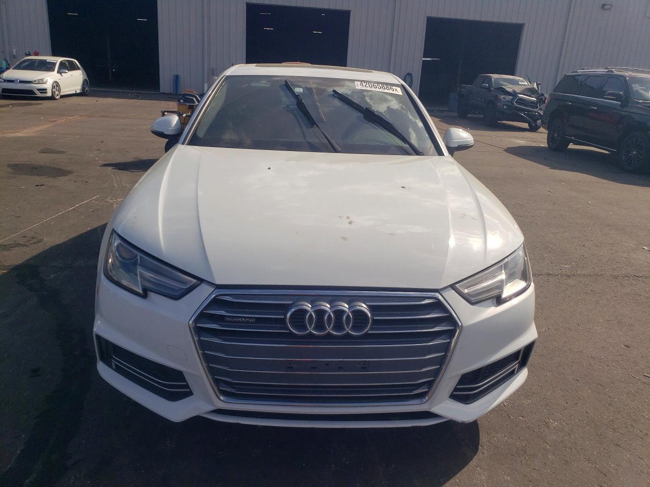 2017 Audi A4 Premium - Фото 5