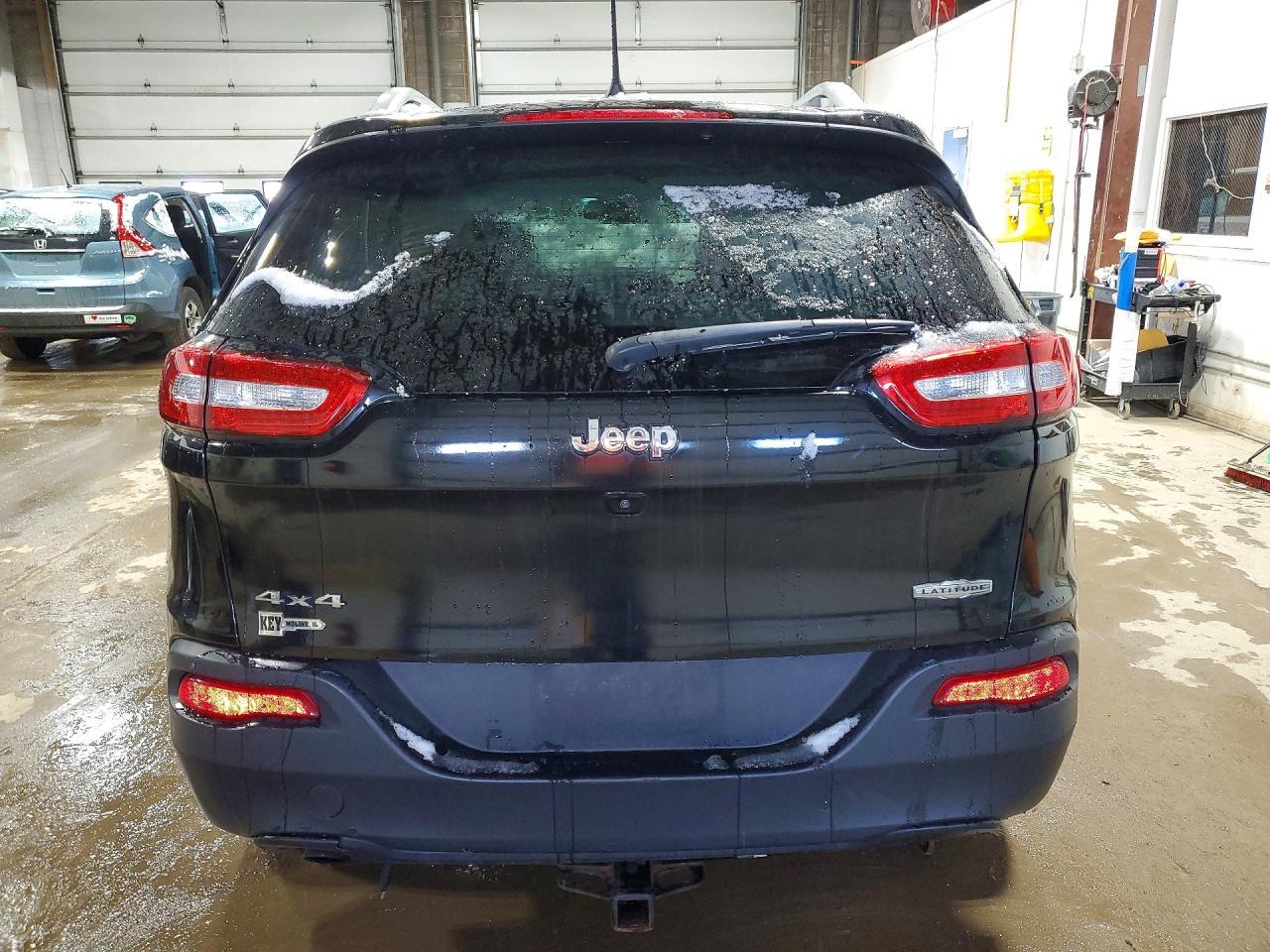 2017 Jeep Cherokee Latitude - Фото 6