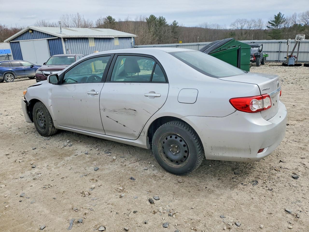 2011 Toyota Corolla Le - Фото 2