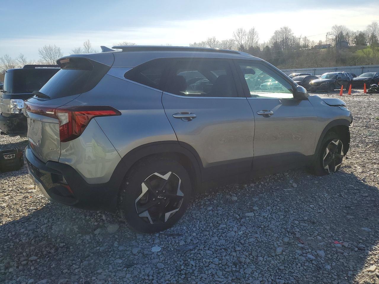 2024 Kia Seltos Ex - Фото 3