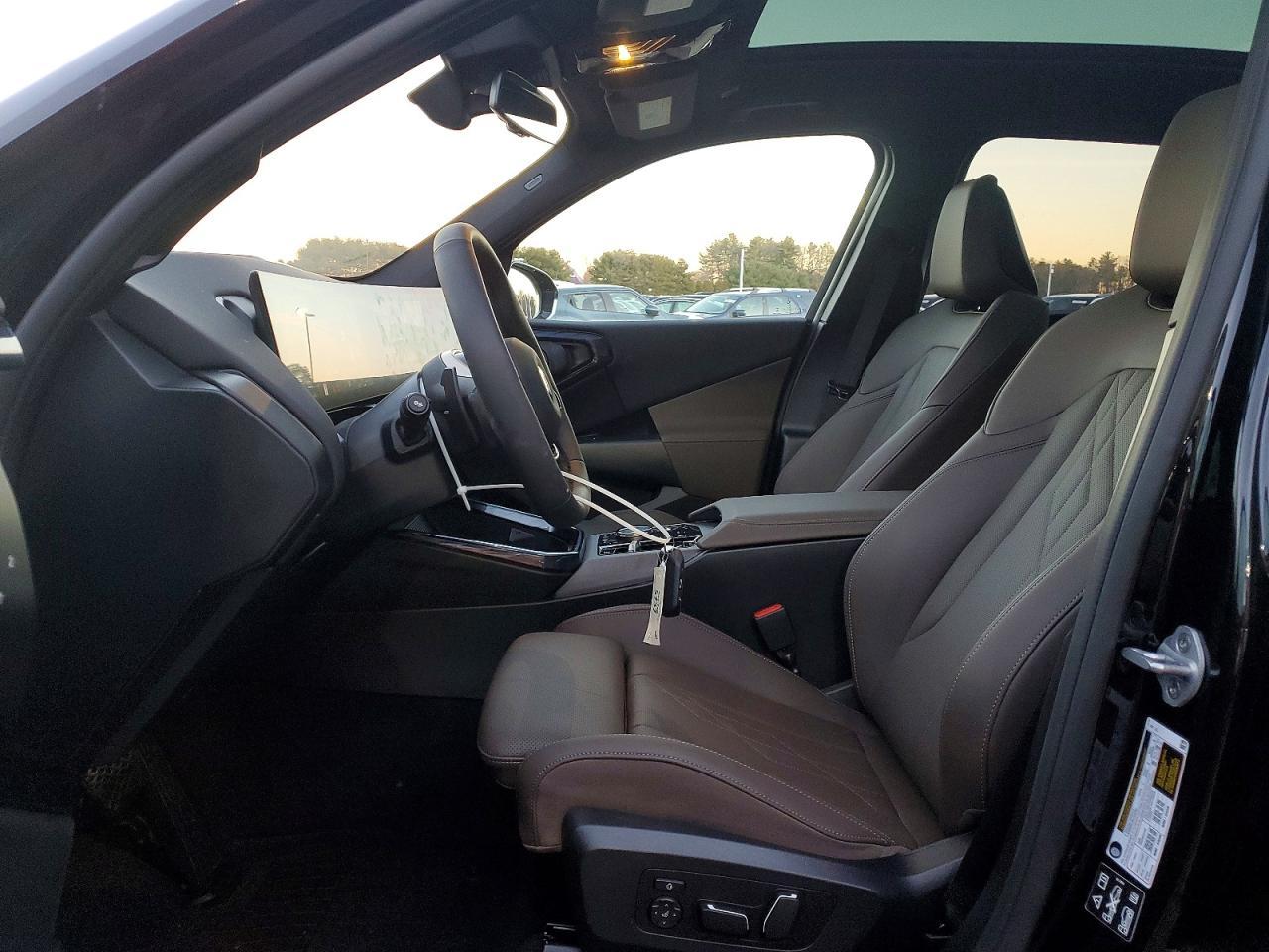 2025 BMW X3 30 xDrive - Image 7