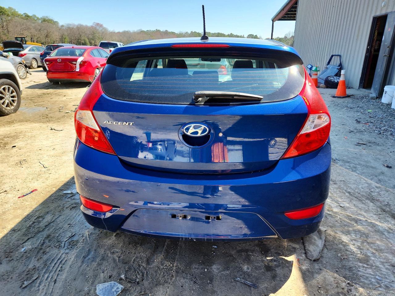 2017 Hyundai Accent Sport - Фото 6
