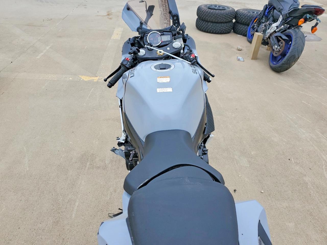 2022 Suzuki Gsx-R600 - Image 6