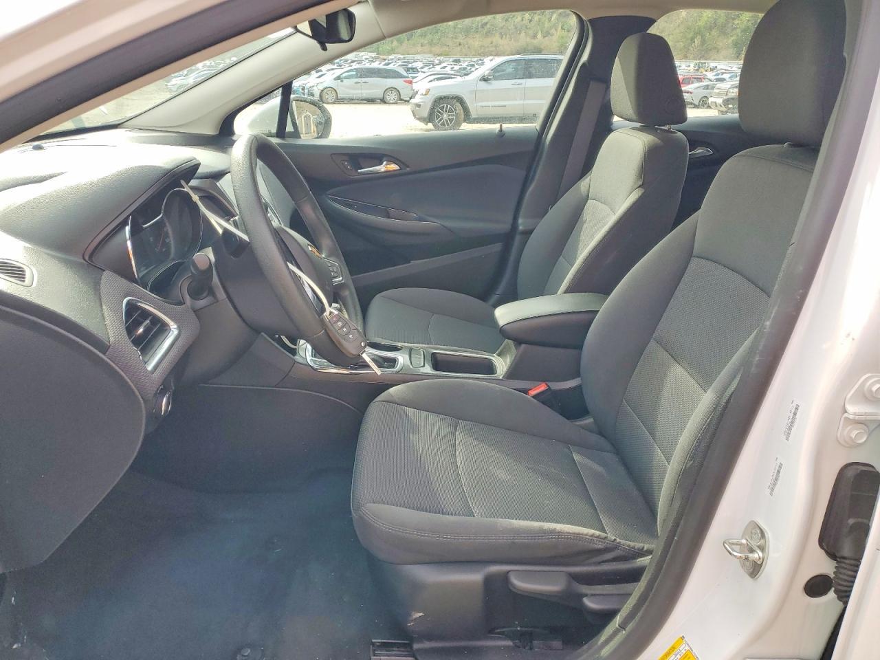 2018 Chevrolet Cruze Lt - Image 7