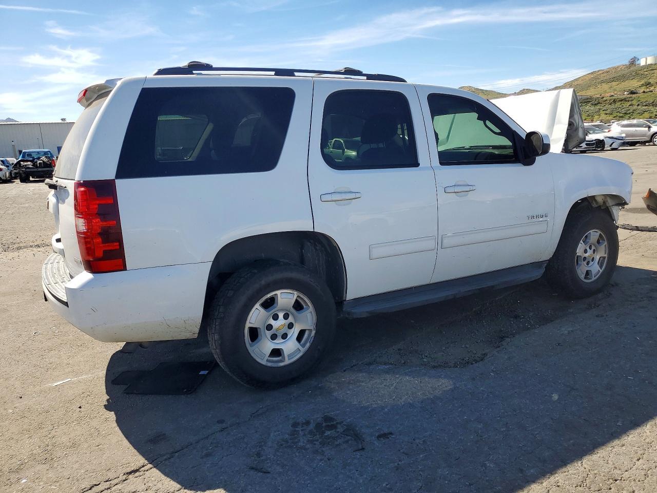2011 Chevrolet Tahoe K1500 Ls - Фото 3