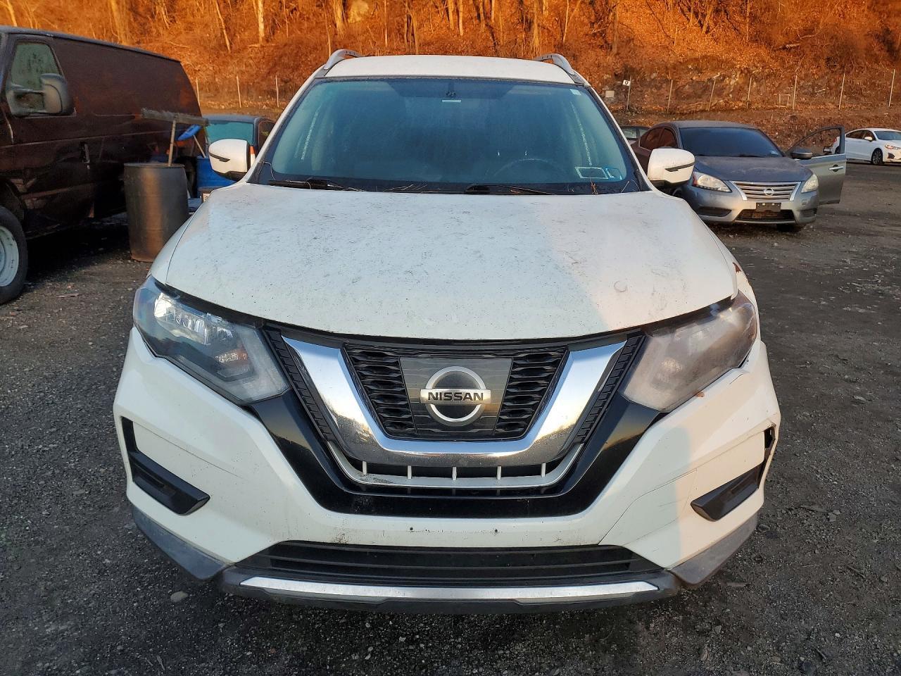2017 Nissan Rogue Sv - Фото 5