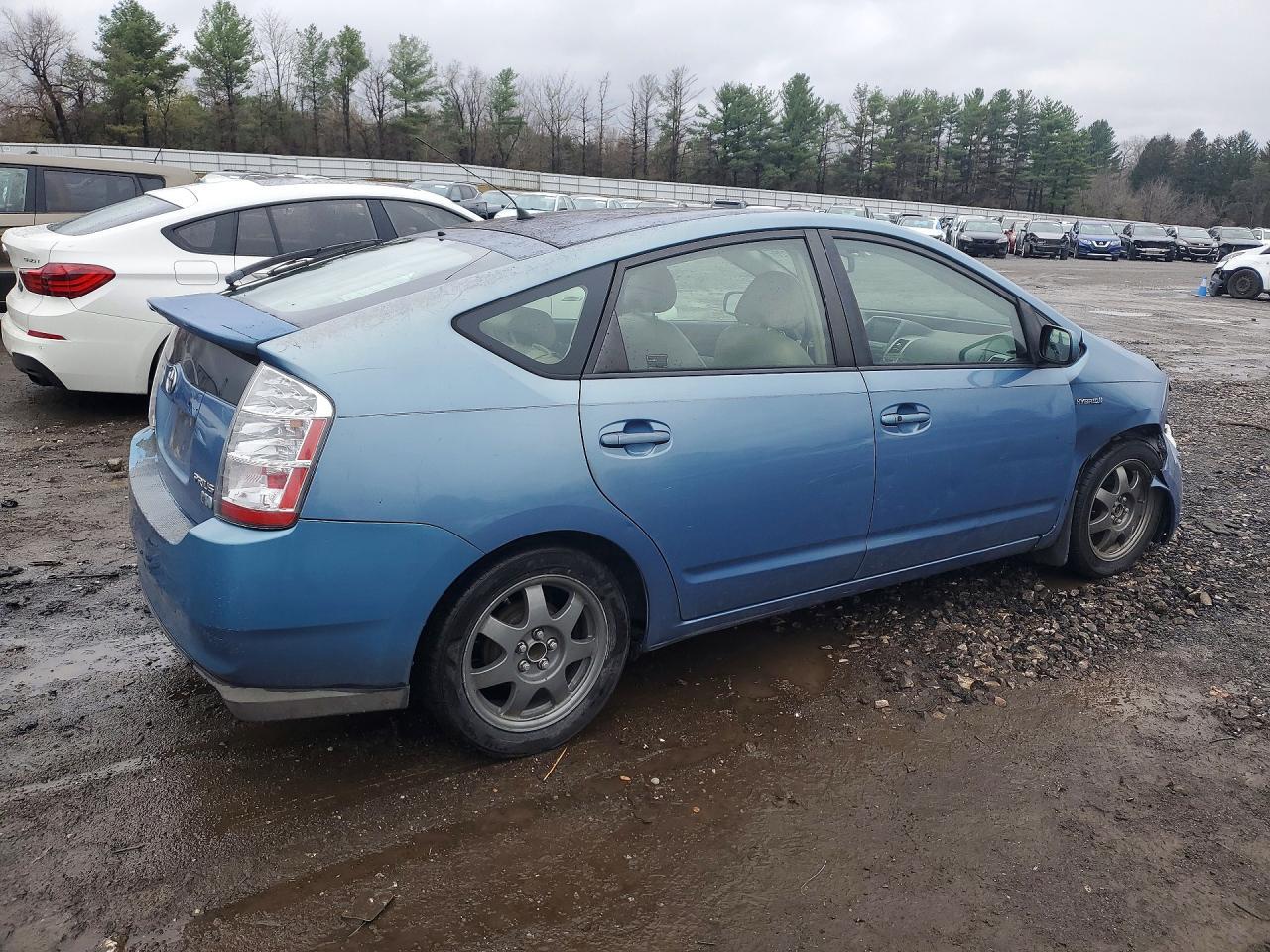 2008 Toyota Prius Touring - Image 3