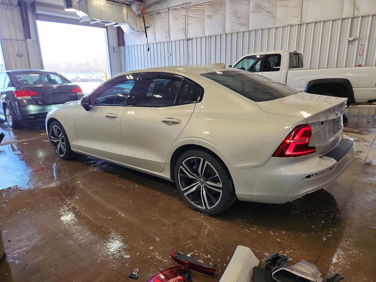 2021 Volvo S60 T5 R-Design - Image 2