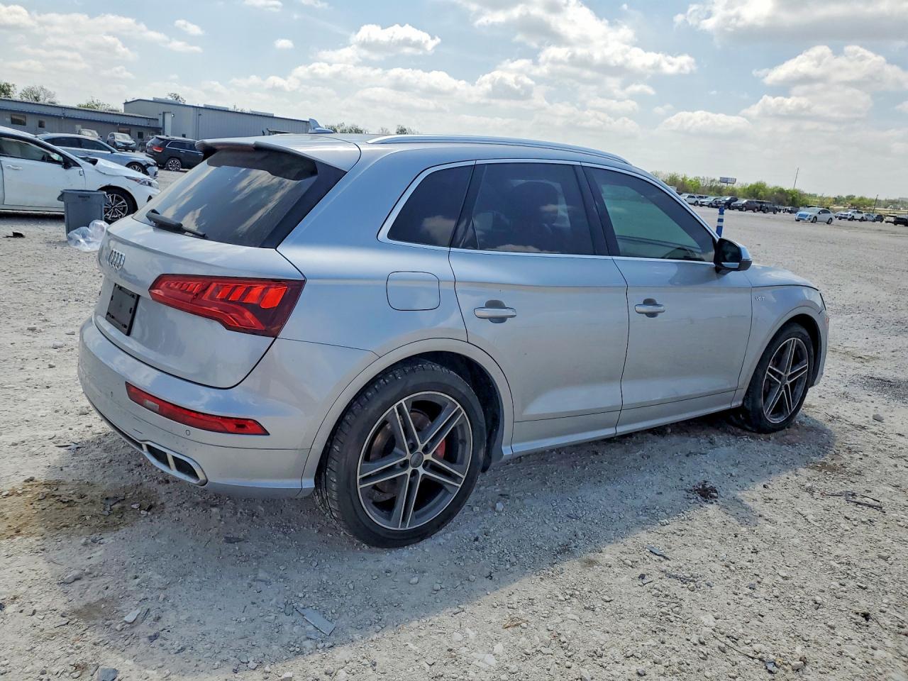 2018 Audi Sq5 Prestige - Фото 3