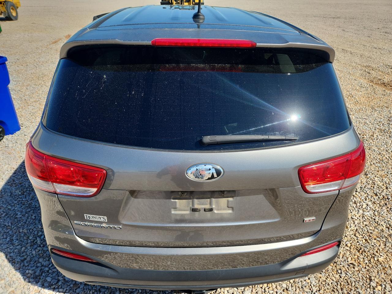 2016 Kia Sorento L - Image 6