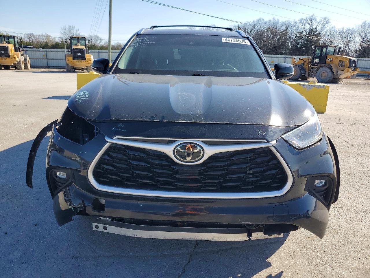 2021 Toyota Highlander Xle - Image 5