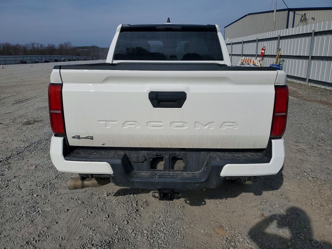 2025 Toyota Tacoma Sr5 - Фото 6