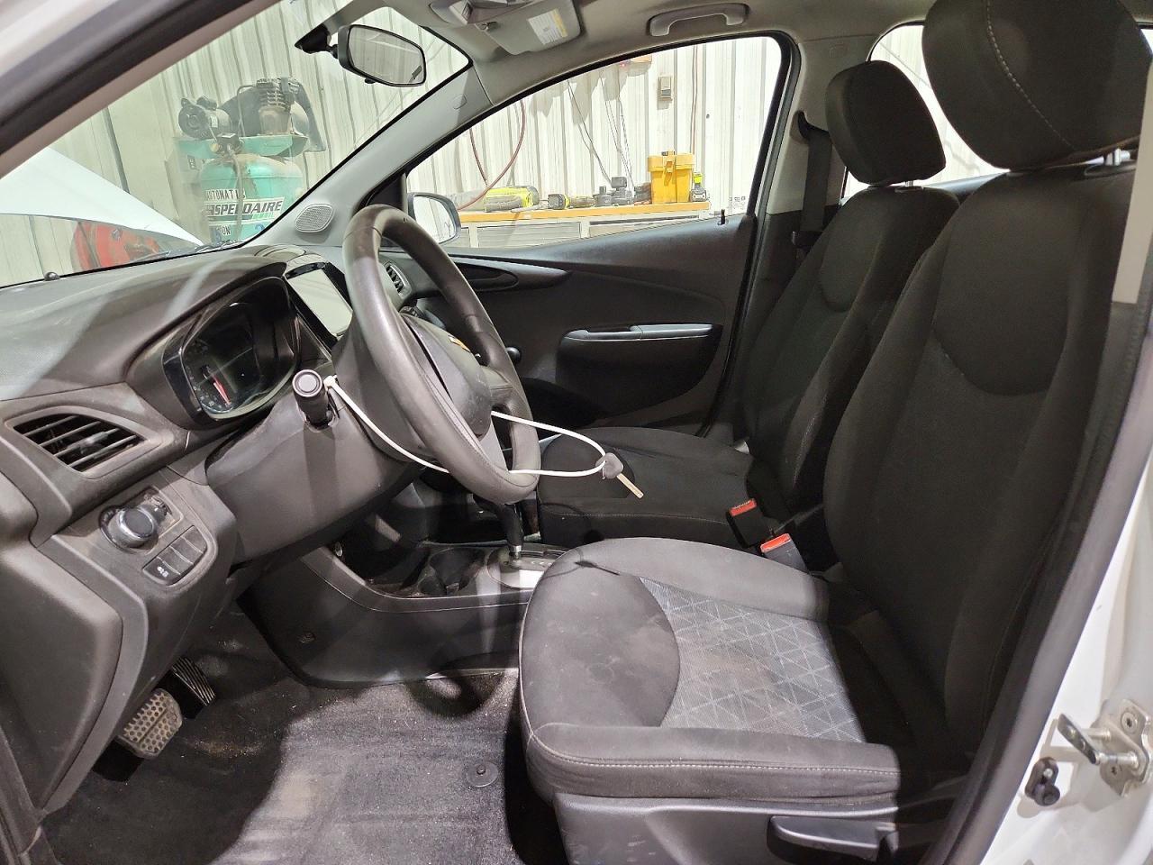 2020 Chevrolet Spark Ls - Фото 7