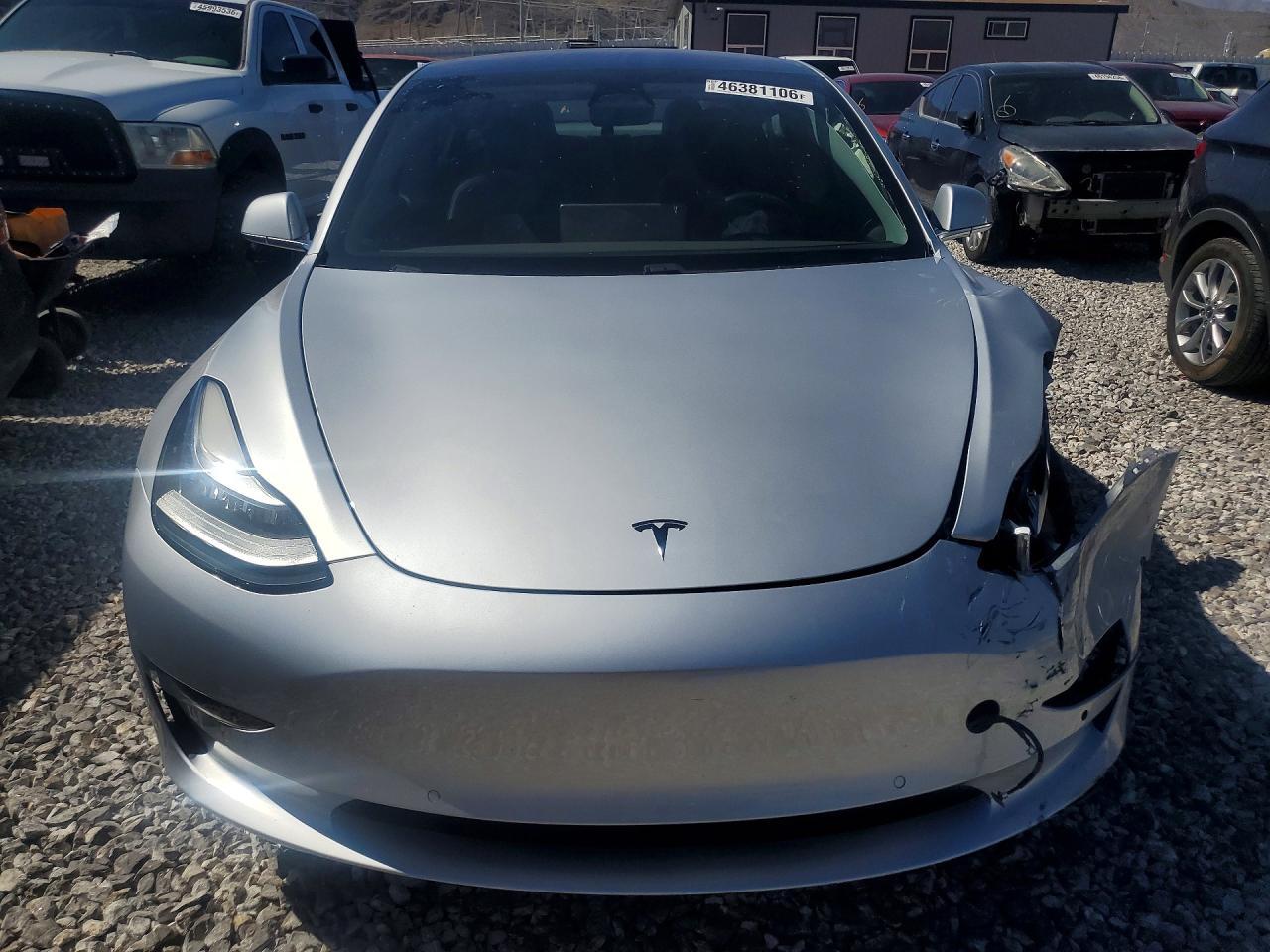 2018 Tesla Model 3 - Image 5