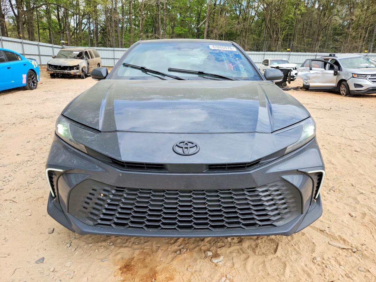 2025 Toyota Camry Se - Фото 5