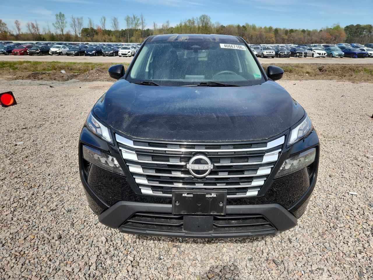 2024 Nissan Rogue S Sv - Image 5